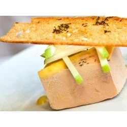 Coupe foie-gras/fromage sur marbre
